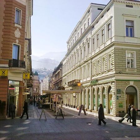 סראייבו Chic Apartment In The Downtown - The Best Location מראה חיצוני תמונה